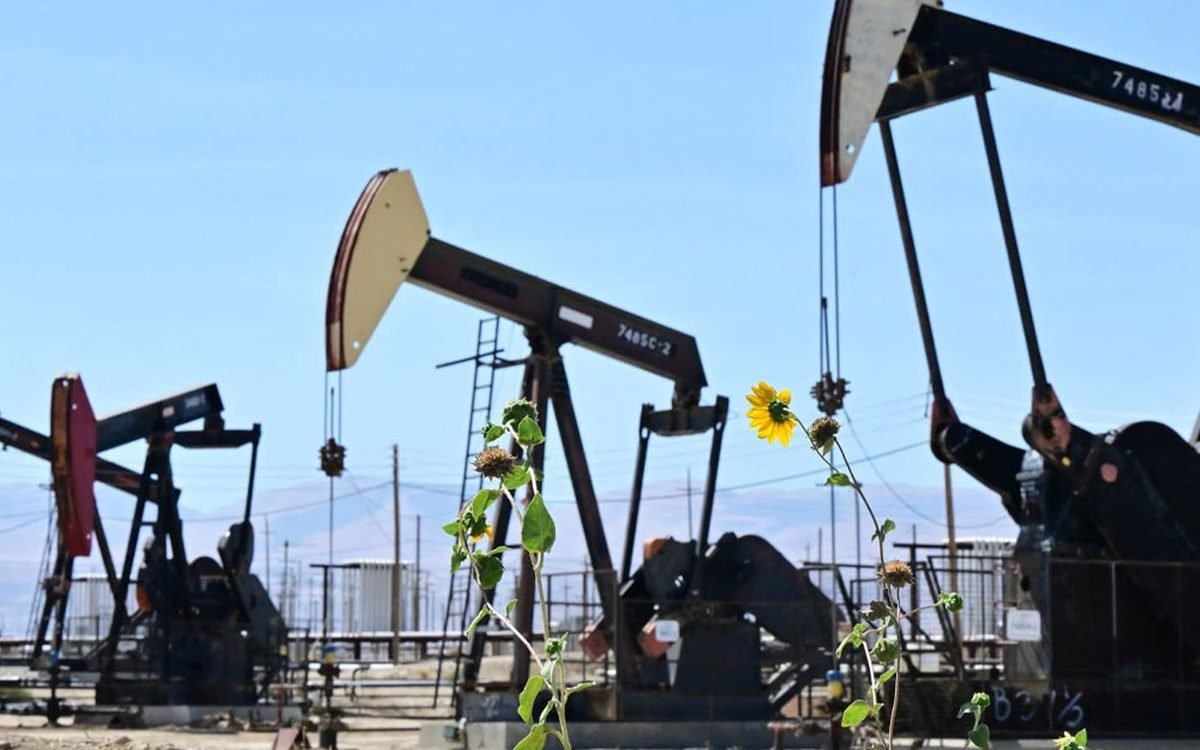 Oilfield backup power scenario for diesel hybrid microgrid